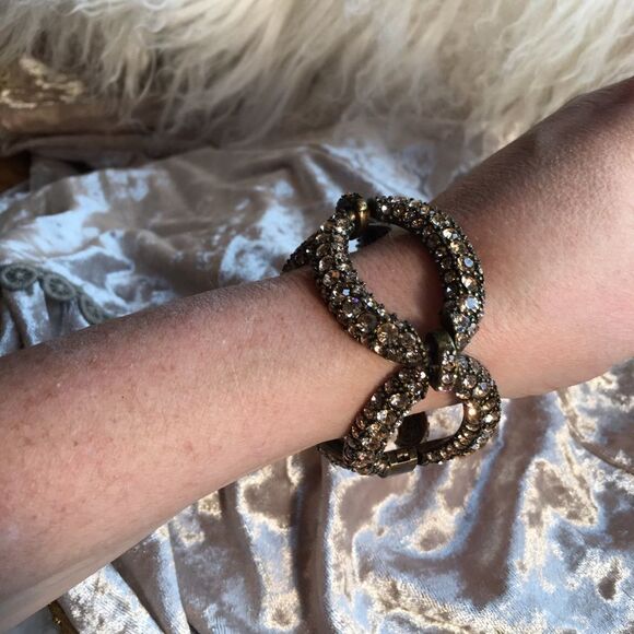 Rose Jeweled Link Bracelet - Picture 13 of 16